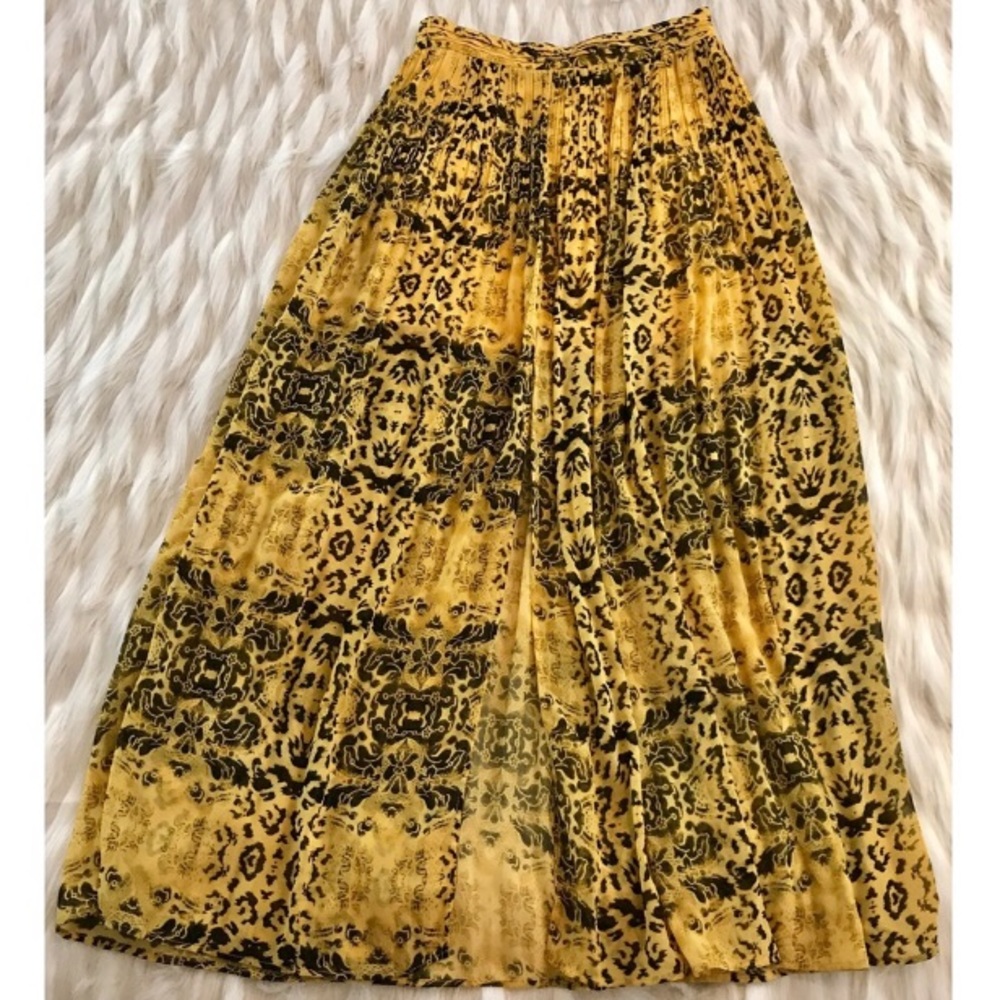 Ladakh tribal print maxi skirt Size 4